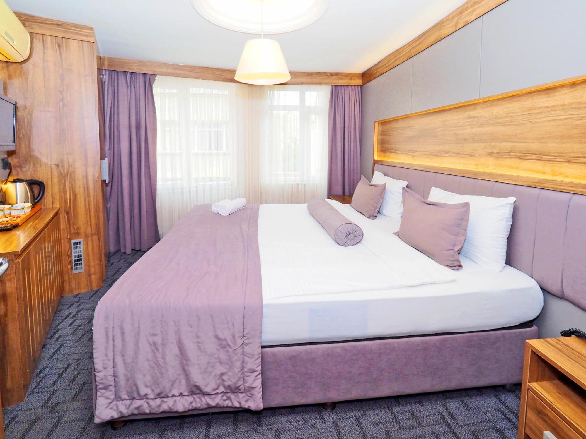 Hotel House